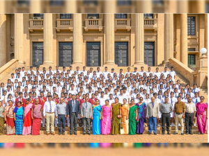 Students from Three Schools Visit Presidential Secretariat