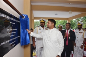 State Minister of Defence declares open Sailors&#039; Married Quarters