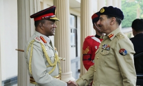 Pakistan&#039;s Head of Joint Chiefs calls on Army Commander