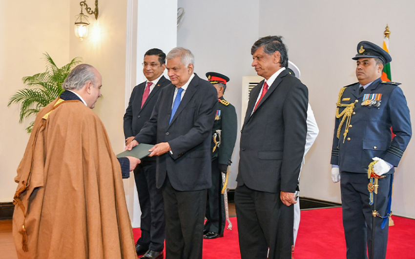 Five High Commissioners, Nine Ambassadors Present Credentials to the President