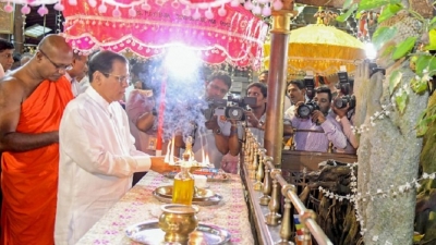 Alms giving and Ashirwada Bodhi Pooja held to mark President’s birthday